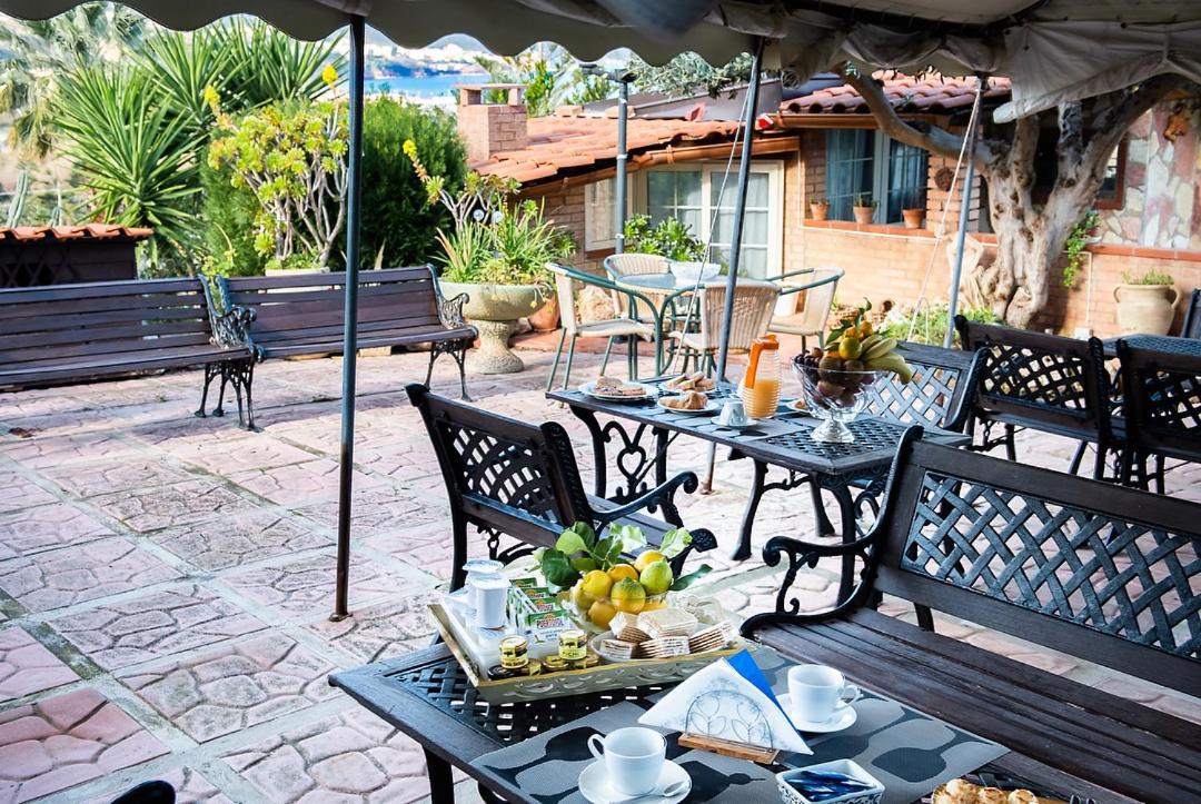 Sciuscia' Bed & Breakfast Alcamo Exterior foto